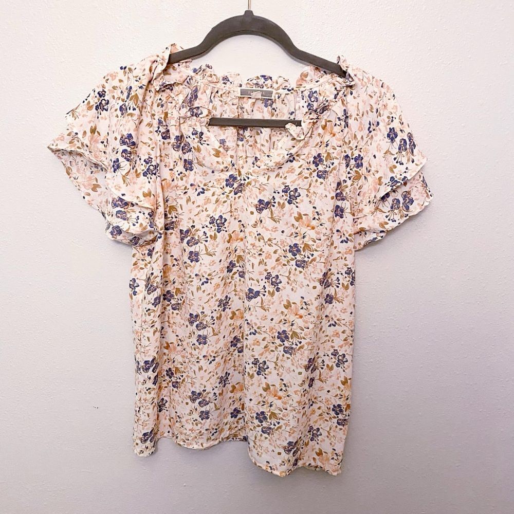 Pleione - Peach Floral Shirt Size S